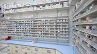 スギ薬局　泉大津東雲店の薬棚