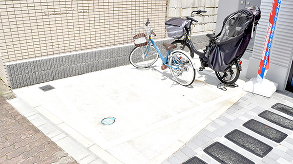 ココカラファイン薬局　練馬光が丘店の駐輪場