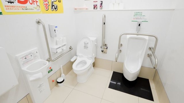 スギ薬局　久安店のお手洗い