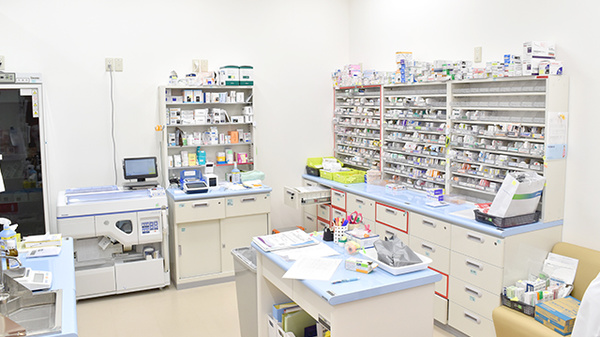 アガペ四谷薬局の調剤室