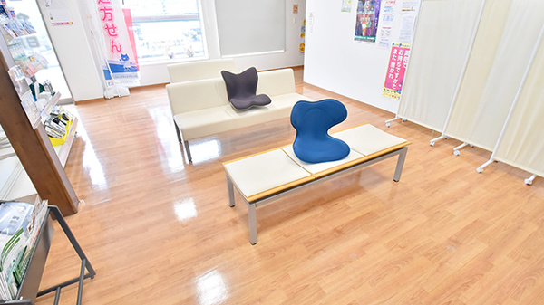 ファーマライズ薬局 常盤台店の待合スペース