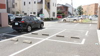 くじら薬局の駐車場