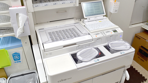 ココカラファイン薬局　金町店の調剤器具