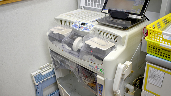 新生堂薬局　久山店の調剤器具