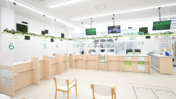 スギ薬局　中区役所前店の受付/カウンター