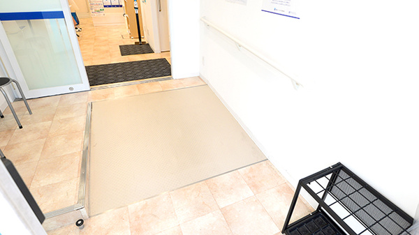 クオール薬局桂店のバリアフリー設備