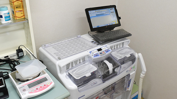 アテナ薬局の調剤器具