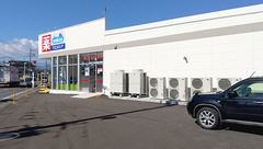 ウエルシア薬局前橋西片貝店の外観