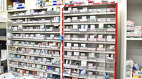 パル薬局　上福岡店の薬棚