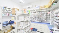 調剤薬局ツルハドラッグ二十人町店の調剤室