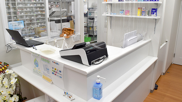 山田調剤薬局　セントラル店の受付/カウンター