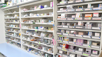 山田調剤薬局　セントラル店の薬棚