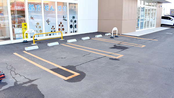 ナカジマ薬局　ひばりが丘店の駐車場