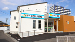 ホープ薬局 岩切店の外観