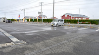 調剤薬局ツルハドラッグ男鹿払戸店の駐車場