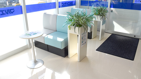 マルエ薬局　前橋元総社蒼海店の待合スペース