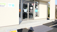 つばさ薬局　安堀店の入口