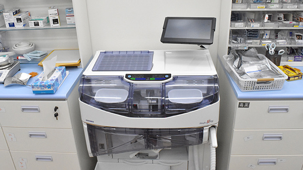 ヤックスドラッグ大原初芝薬局の調剤器具