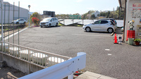 甲賀れいめい薬局の駐車場