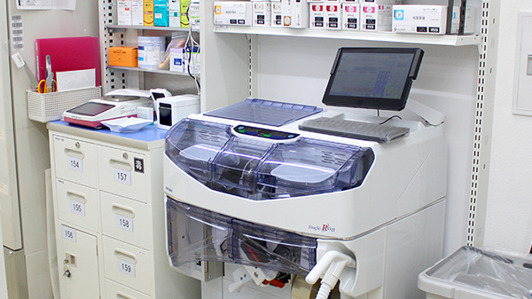 薬局くすりの福太郎　葛飾鎌倉店の調剤器具