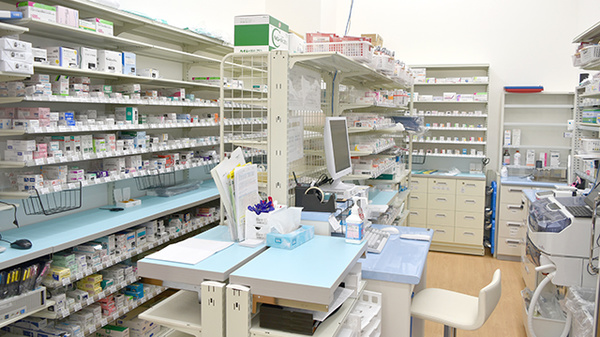 ユタカ薬局 二条城北の調剤室