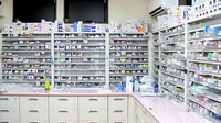 キリン堂薬局　八千代緑が丘店の薬棚