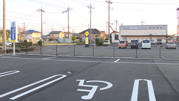 つばさ薬局　天川原店の駐車場
