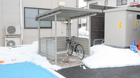 スギ薬局 元車店の駐輪場
