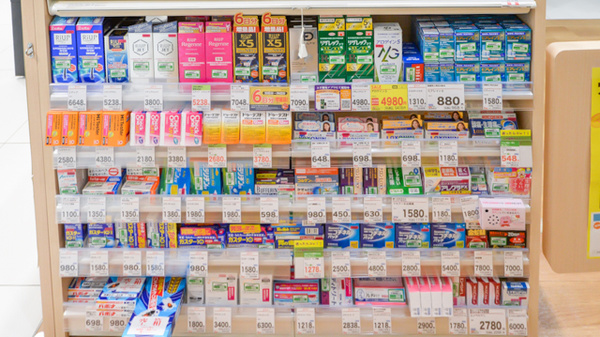 スギ薬局　片町きらら店の一般医薬品