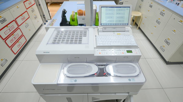スギ薬局　片町きらら店の調剤器具