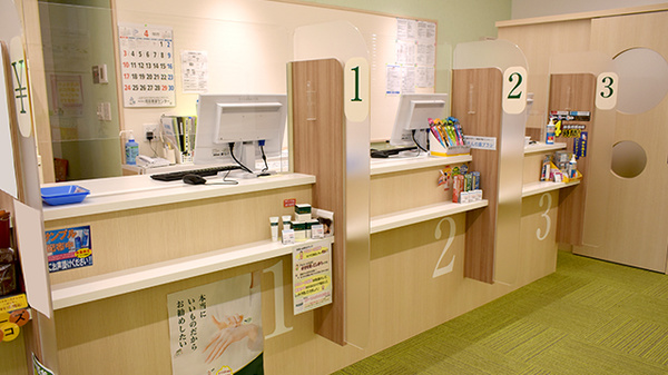 大賀薬局　聖マリア病院前店の受付/カウンター