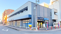 薬局トモズ越谷店