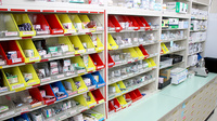 あすなろ調剤薬局　開成店の薬棚