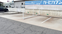 ゆずりは薬局三浜店の駐車場