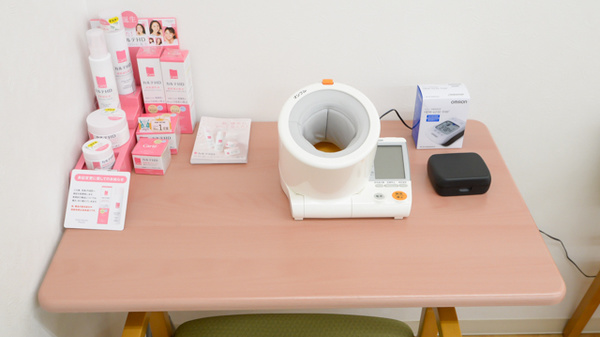 スギ薬局　牛巻店の血圧計
