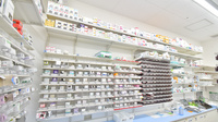 スギ薬局　旭中宮店の薬棚