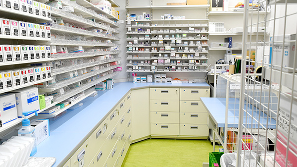 コクミン薬局あびこ道駅前店の調剤室