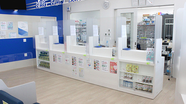 阪神調剤薬局　相模原協同病院前店の受付/カウンター