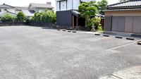 山口薬局　中城店の駐車場