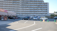 スギ薬局 岸部店の駐車場