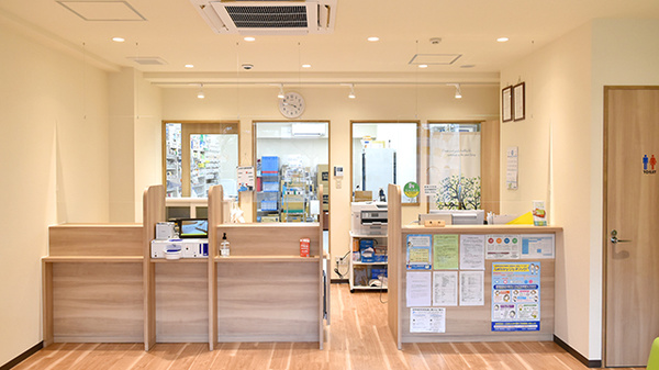 アクア薬局　豊中岡町店の受付/カウンター