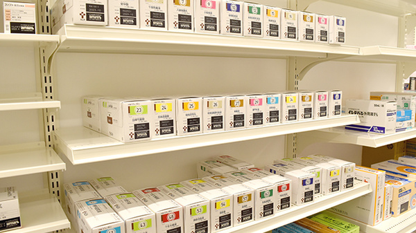 ココカラファイン薬局新小岩駅前店の漢方薬