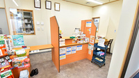 すわ調剤薬局 豊町店の受付/カウンター