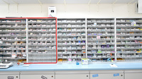 しろくま薬局　深江橋店の薬棚
