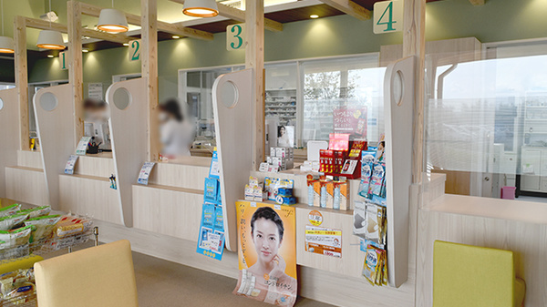 大賀薬局　菊陽店の受付/カウンター