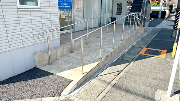 元八事薬局のバリアフリー設備