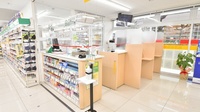 スギ薬局　西宮原店の受付/カウンター