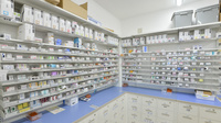 調剤薬局ツルハドラッグ苫小牧桜木店の薬棚