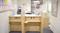 ココカラファイン薬局中目黒店の受付/カウンター