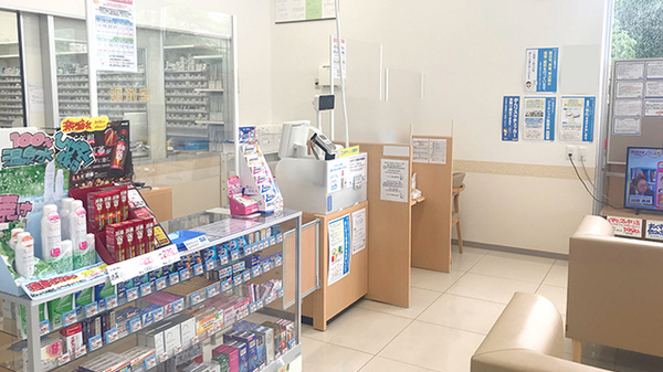 ウエルシア薬局伊達桑折店の受付/カウンター
